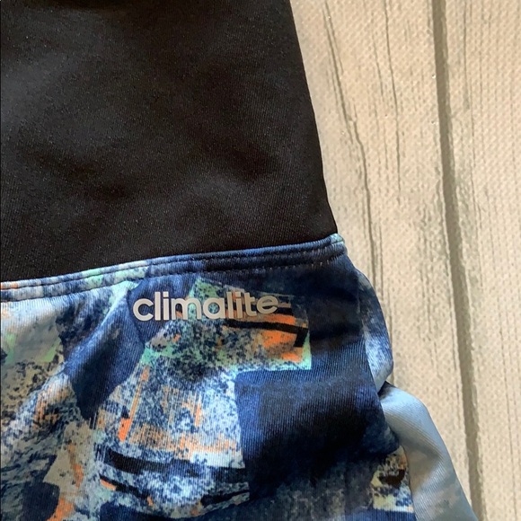 Adidas Skort Size Large - Picture 7 of 9